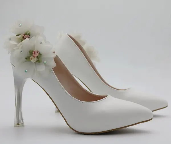 Chic / Belle Blanche Rendez-vous Escarpins 2018 Appliques 9 cm Talons Aiguilles À Bout Pointu Escarpins