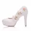 Elegant White Wedding Shoes 2018 Appliques Rhinestone 9 cm Stiletto Heels Round Toe Wedding Pumps
