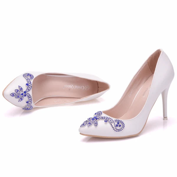 Snygga / Fina Vita Brudskor 2018 Rhinestone 9 cm Stilettklackar Spetsiga Bröllop Pumps