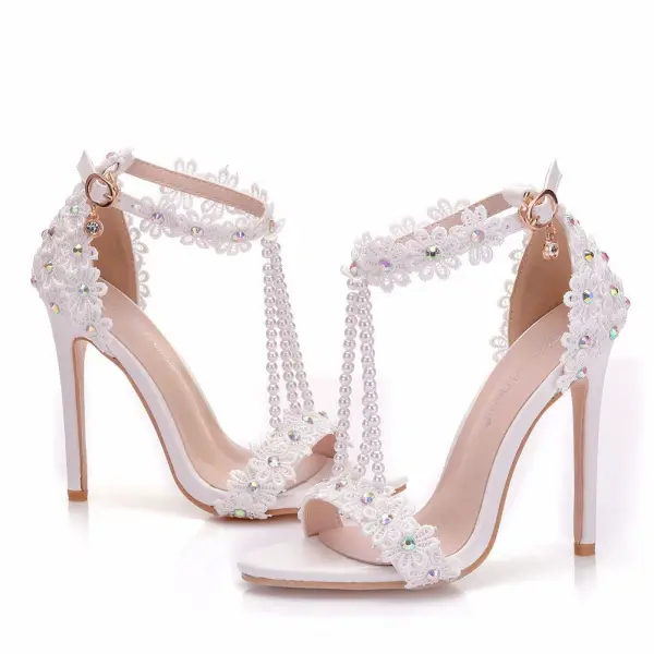Charmant Blanche Chaussure De Mariée 2018 T-Strap En Dentelle Fleur Perle Faux Diamant Bride Cheville 11 cm Talons Aiguilles Peep Toes / Bout Ouvert Mariage Talons Hauts
