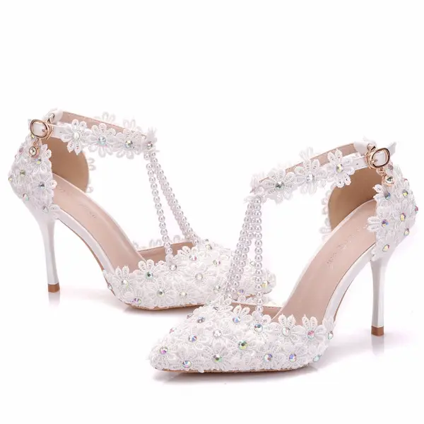 Modern / Fashion White Wedding Shoes 2018 Lace Flower Rhinestone Pearl T-Strap Ankle Strap 9 cm Stiletto Heels Pointed Toe Wedding High Heels