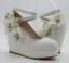 Modern / Fashion White Outdoor / Garden Womens Shoes 2018 Appliques Rhinestone Ankle Strap 9 cm Wedges Round Toe