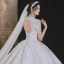 Élégant Haut de Gamme Ivoire Robe Boule Robe De Mariée 2021 Encolure Dégagée Perlage En Dentelle Fleur Manches Courtes Dos Nu Royal Train Mariage