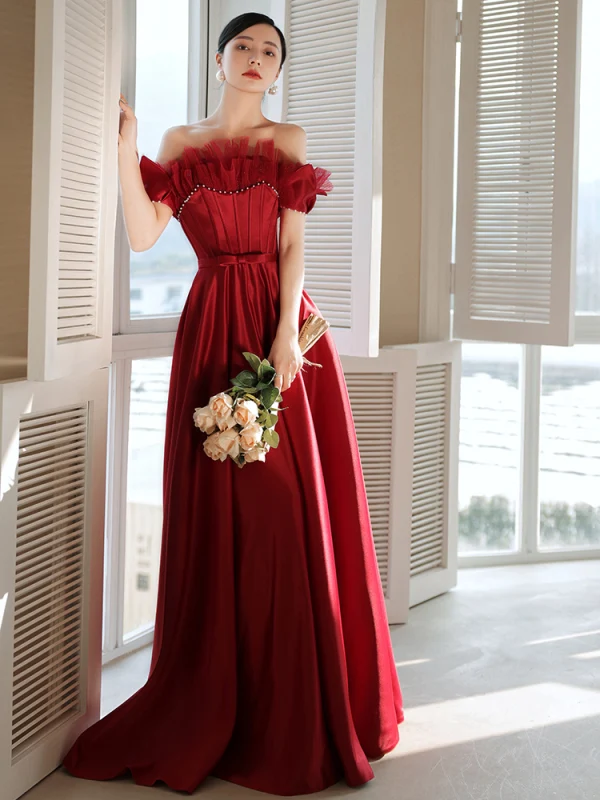 Charmant Bordeaux Robe De Bal 2021 Princesse Perle De l'épaule Sans Manches Dos Nu Longue Promo Robe De Ceremonie