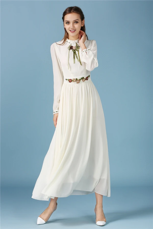 Modern / Fashion Beige Dating Maxi Dresses 2019 A-Line / Princess Embroidered Scoop Neck Long Sleeve Tea-length Womens Clothing