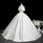 Proste / Simple Kość Słoniowa Aplikacje Satyna Długie Suknie Ślubne 2025 Suknia Balowa Przy Ramieniu Kótkie Rękawy Bez Pleców