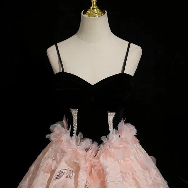 Élégant Rougissant Rose Perlage Paillettes Appliques Robe De Bal 2025 Robe Boule Bretelles Spaghetti Sans Manches Dos Nu Longue Robe De Ceremonie