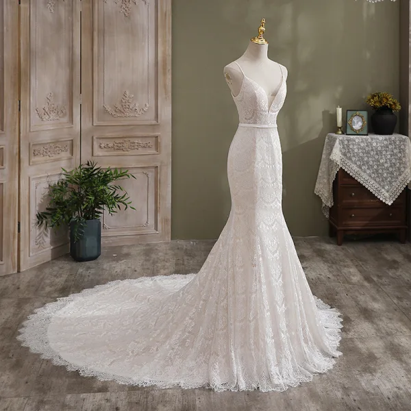 Sexy Simple Ivoire Trompette / Sirène Robe De Mariée 2021 Bretelles Spaghetti Sans Manches Dos Nu En Dentelle Fleur Cathedral Train Mariage