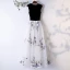 Chic / Beautiful White Prom Dresses 2019 A-Line / Princess Scoop Neck Sleeveless Appliques Lace Floor-Length / Long Formal Dresses