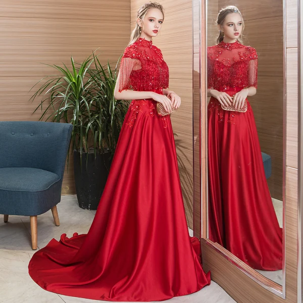 Classic Burgundy Evening Dresses 2019 A-Line / Princess High Neck Beading Crystal Tassel Short Sleeve Backless Lace Flower Court Train Formal Dresses