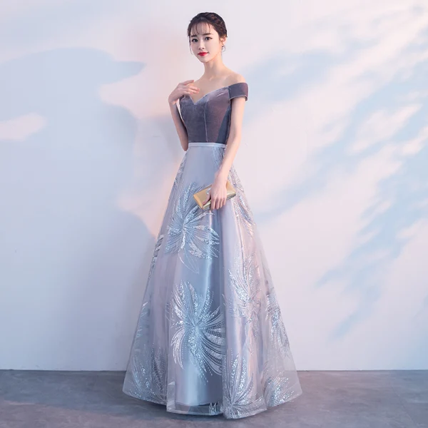 Elegant Grey Prom Dresses 2019 A-Line / Princess Suede Off-The-Shoulder Lace Short Sleeve Backless Floor-Length / Long Formal Dresses