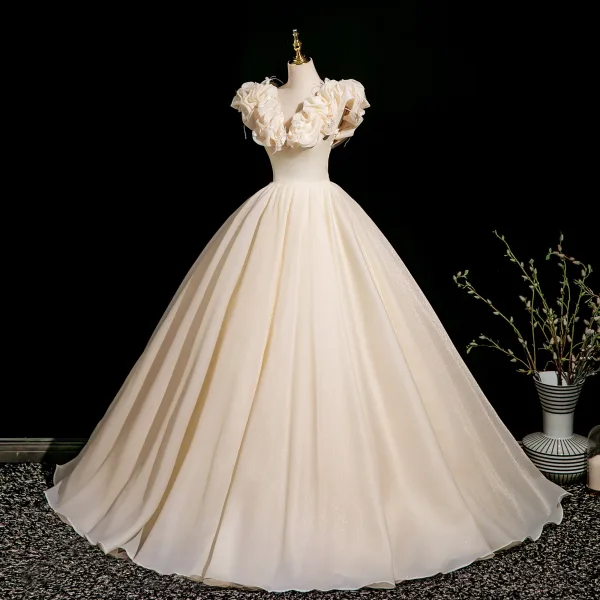 Elegant Champagne Appliques Prom Dresses 2025 Ball Gown Ruffle V-Neck Sleeveless Backless Floor-Length / Long Prom Formal Dresses