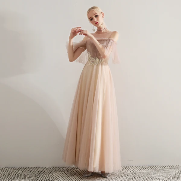 Elegant Champagne Prom Dresses 2019 A-Line / Princess Scoop Neck Beading Lace Appliques Ruffle Short Sleeve Backless Floor-Length / Long Formal Dresses