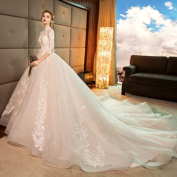 Eleganckie Szampan Suknie Ślubne 2019 Princessa Wysokiej Szyi Z Koronki Kwiat 1/2 Rękawy Bez Pleców Trenem Katedra