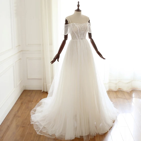 Élégant Ivoire Robe De Mariée 2019 Princesse Bretelles Spaghetti Perlage Paillettes En Dentelle Fleur Manches Courtes Dos Nu Tribunal Train