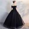 Affordable Black Puffy Quinceañera Prom Dresses 2018 Ball Gown Lace Flower Beading Pearl Tassel Off-The-Shoulder Backless Short Sleeve Floor-Length / Long