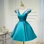 Mode Bordeaux de retour Courte Robe De Graduation 2021 Princesse V-Cou Noeud En Dentelle Fleur Sans Manches Dos Nu Robe De Ceremonie