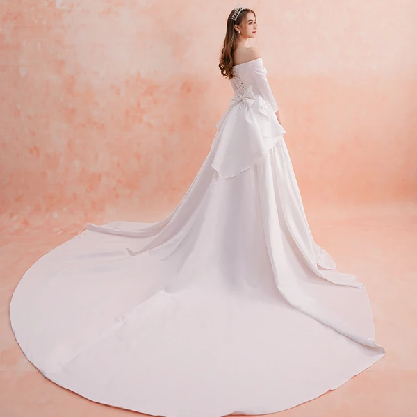 Élégant Ivoire Robe De Mariée 2019 Princesse De l'épaule Perle Faux Diamant 3/4 Manches Dos Nu Noeud Royal Train