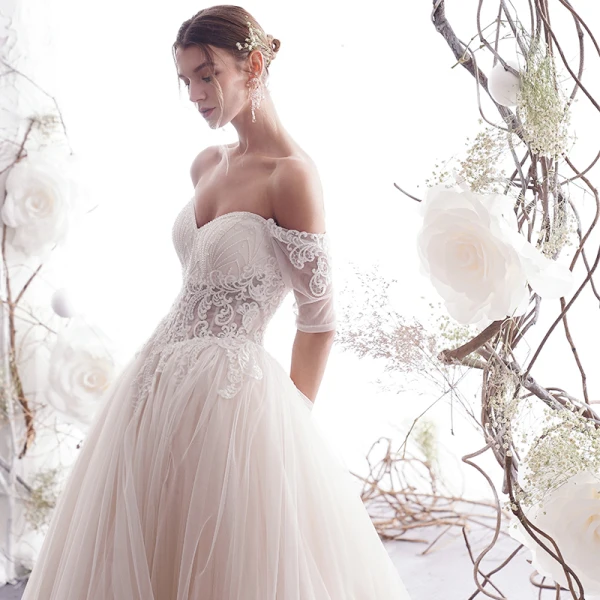 Chic / Beautiful Ivory Wedding Dresses 2019 A-Line / Princess Off-The-Shoulder Beading Lace Flower Short Sleeve Backless Floor-Length / Long