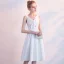 Modest / Simple Ivory Homecoming Graduation Dresses 2018 A-Line / Princess Bow Spaghetti Straps Sleeveless Knee-Length Formal Dresses