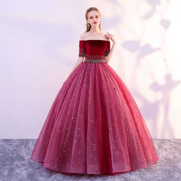 Élégant Bordeaux Robe De Bal 2019 Princesse De l'épaule Daim Fleur Perle En Dentelle Manches Courtes Dos Nu Longue Robe De Ceremonie