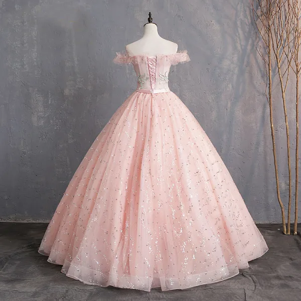 Élégant Perle Rose Robe De Bal 2019 Robe Boule De l'épaule Appliques En Dentelle Fleur Paillettes Noeud Perle Manches Courtes Dos Nu Longue Robe De Ceremonie