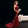 Sexy Burgundy Evening Dresses  2019 Trumpet / Mermaid One-Shoulder Glitter Satin Short Sleeve Backless Sweep Train Formal Dresses