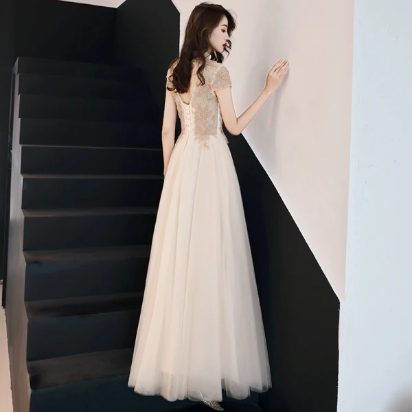 Élégant Champagne Robe De Soirée 2019 Princesse Col Haut Perlage Cristal En Dentelle Fleur Paillettes Manches Courtes Dos Nu Longue Robe De Ceremonie