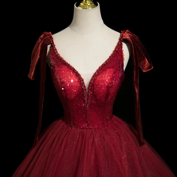 Bling Bling Burgundy Beading Sequins Prom Dresses 2025 Ball Gown Spaghetti Straps Sleeveless Backless Floor-Length / Long Formal Dresses