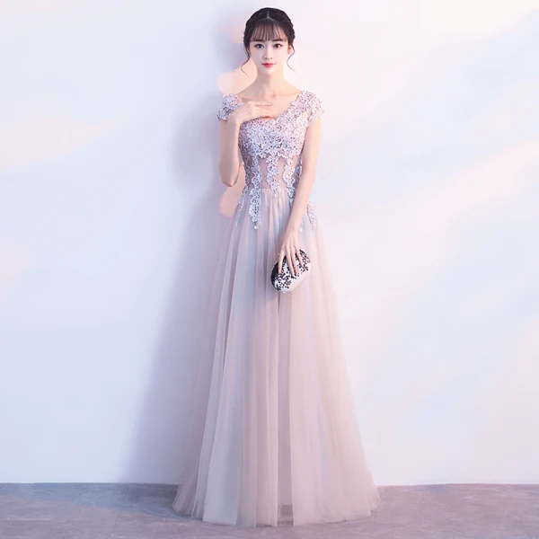 Chic / Beautiful Grey Evening Dresses 2018 A-Line / Princess Lace Appliques Rhinestone V-Neck Backless Sleeveless Floor-Length / Long Formal Dresses