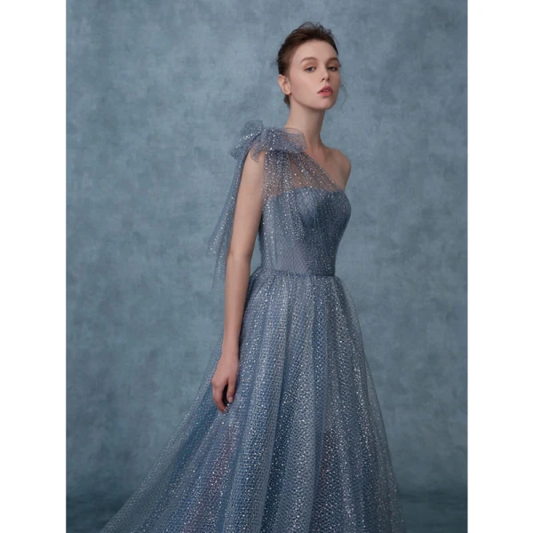 Bling Bling Mode Bleu Ciel Glitter Robe De Bal 2021 Princesse Une épaule Perle Paillettes Ceinture Manches Courtes Dos Nu Longue Promo Robe De Ceremonie