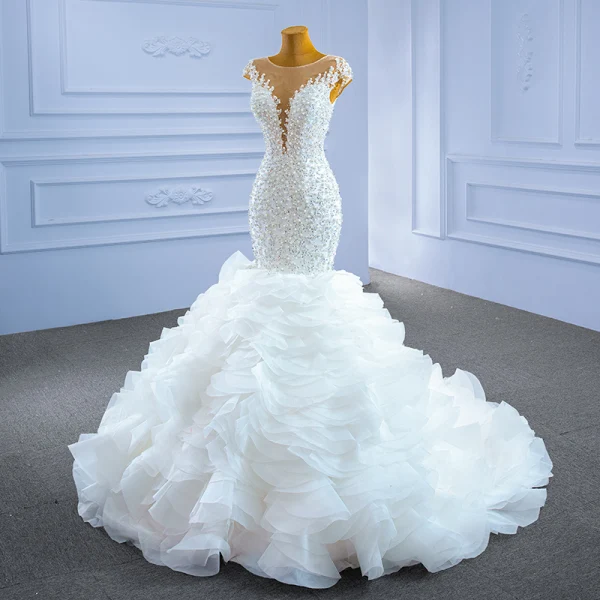 Vintage High End Ivory / Creme Brautkleider / Hochzeitskleider 2021 Meerjungfrau Rundhalsausschnitt Perlenstickerei Perle Pailletten Ärmel Fallende Rüsche Kapelle-Schleppe Hochzeit
