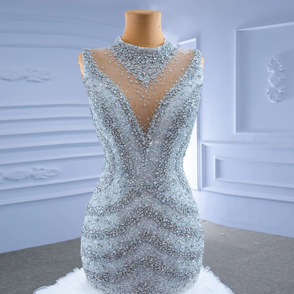 High-end White Glitter Wedding Dresses 2021 Trumpet / Mermaid Scoop Neck Beading Crystal Sequins Sleeveless Chapel Train Wedding