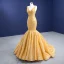 Haut de Gamme Doré Robe De Mariée 2021 Trompette / Sirène V-Cou Perlage Perle Paillettes Sans Manches Dos Nu Train De Balayage Mariage