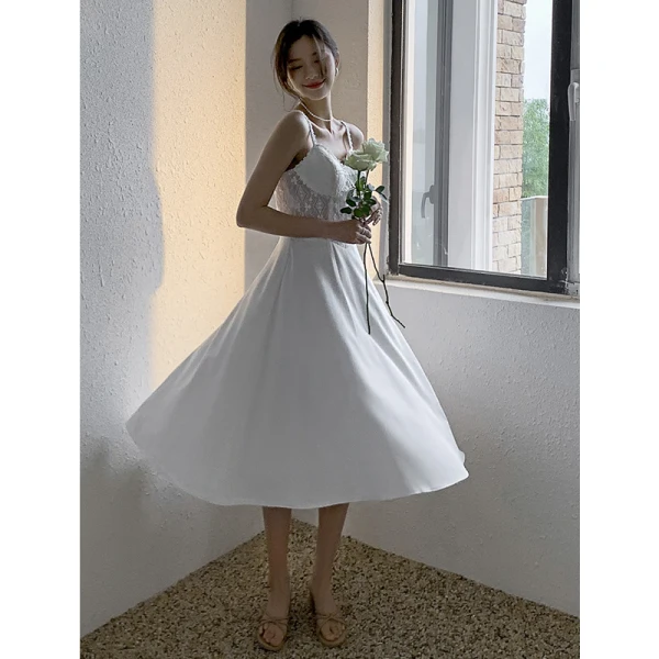 Schlicht Ivory / Creme Spitze Blumen Strand Brautkleider / Hochzeitskleider 2021 A Linie Spaghettiträger Ärmellos Rückenfreies Wadenlang Hochzeit