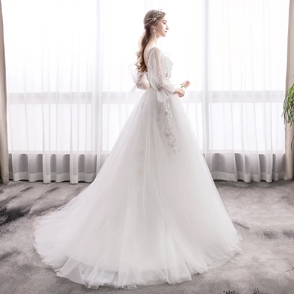Elegant Ivory Wedding Dresses 2019 A-Line / Princess Scoop Neck Appliques Lace Flower Bell sleeves Backless Sweep Train