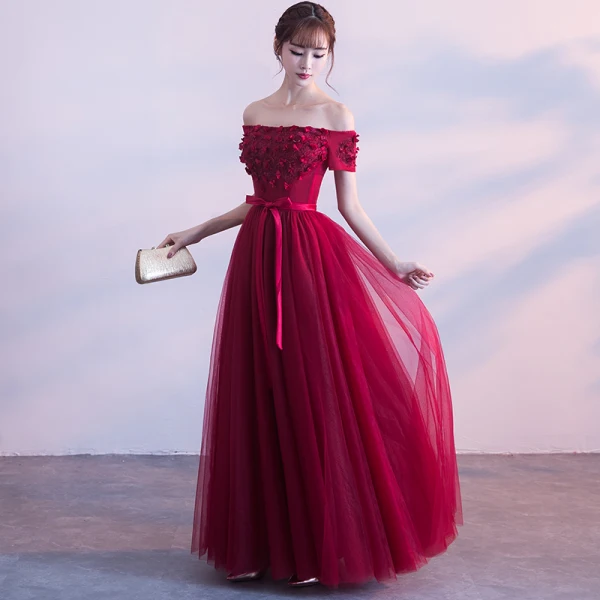 Chic / Beautiful Burgundy Prom Dresses 2018 A-Line / Princess Crystal Appliques Bow Off-The-Shoulder Backless Sleeveless Floor-Length / Long Formal Dresses