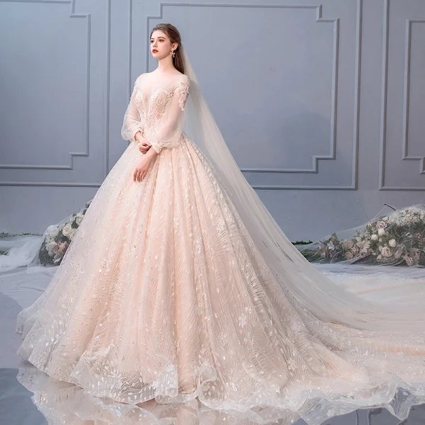Luxe Champagne Robe De Mariée 2019 Robe Boule Encolure Dégagée Paillettes En Dentelle Fleur 3/4 Manches Dos Nu Royal Train