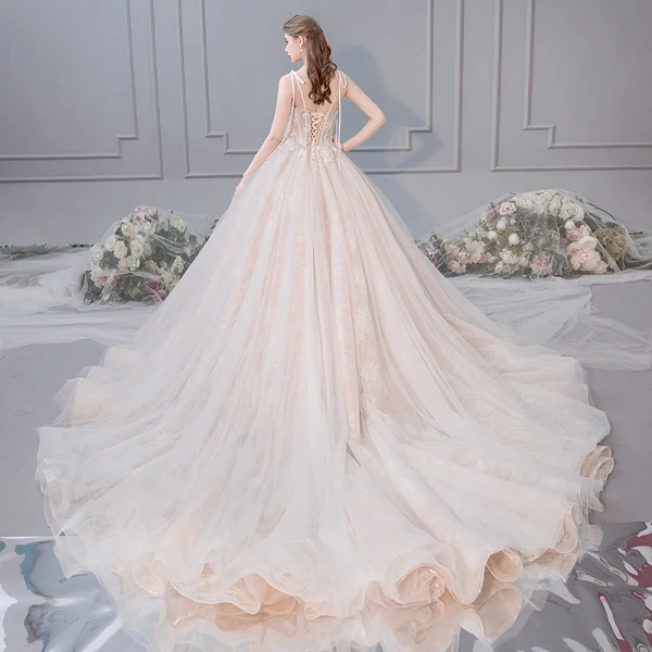 Elegant Champagne Wedding Dresses 2019 Ball Gown Spaghetti Straps Bow Beading Rhinestone Pearl Lace Flower Appliques Sleeveless Backless Royal Train