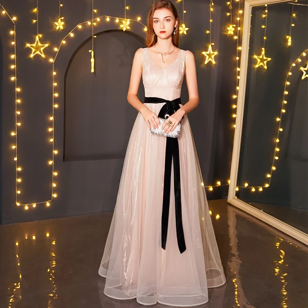 Modern / Fashion Champagne Evening Dresses  2019 A-Line / Princess V-Neck Bow Sleeveless Backless Floor-Length / Long Formal Dresses