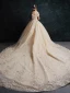 Luxe Champagne Robe De Mariée 2019 Robe Boule De l'épaule Perlage Perle En Dentelle Fleur Paillettes Manches Courtes Dos Nu Cathedral Train