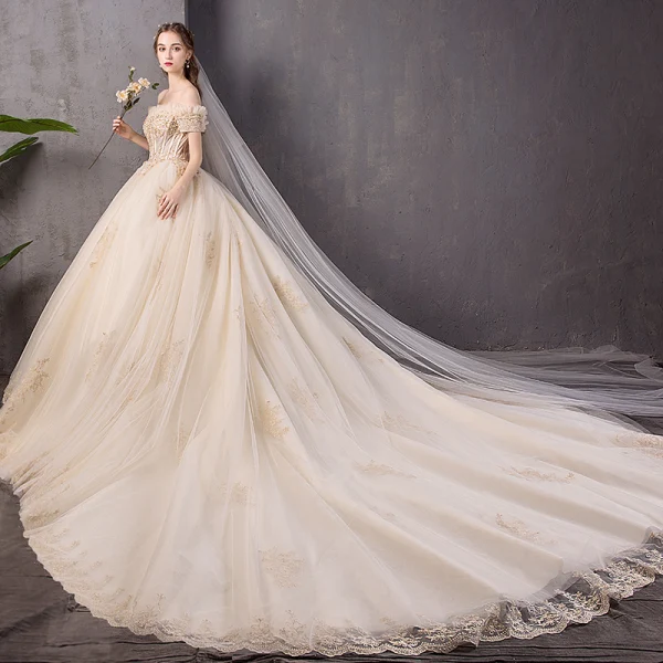 Elegante Champagner Brautkleider / Hochzeitskleider 2019 Ballkleid Off Shoulder Perlenstickerei Perle Spitze Blumen Pailletten Kurze Ärmel Rückenfreies Kathedrale Schleppe