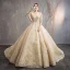 Charmant Champagne Robe De Mariée 2019 Princesse De l'épaule Perlage Cristal Perle Paillettes En Dentelle Fleur 1/2 Manches Dos Nu Cathedral Train