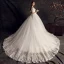 Élégant Ivoire Robe De Mariée 2019 Princesse De l'épaule Perlage Appliques Perle En Dentelle Fleur Manches Courtes Dos Nu Chapel Train