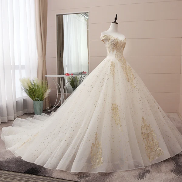Elegant Champagne Wedding Dresses 2019 Ball Gown Off-The-Shoulder Beading Pearl Sequins Lace Flower Sleeveless Backless Chapel Train