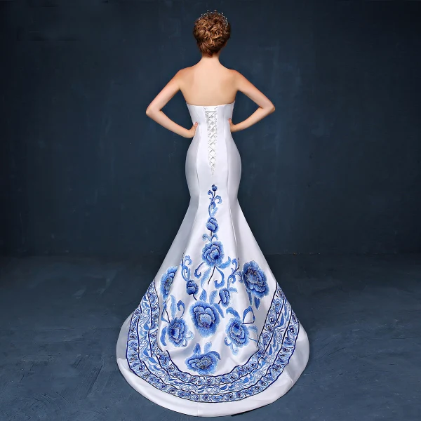 Chinese style Ivory Evening Dresses 2019 Trumpet / Mermaid Strapless Appliques Lace Rhinestone Sleeveless Backless Court Train Formal Dresses