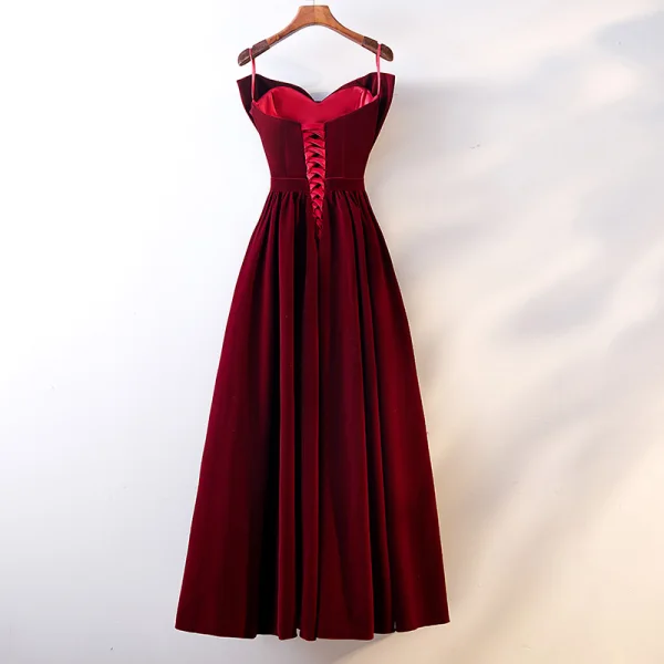 Chic / Beautiful Burgundy Prom Dresses 2019 A-Line / Princess Spaghetti Straps Suede Bow Sleeveless Backless Floor-Length / Long Formal Dresses
