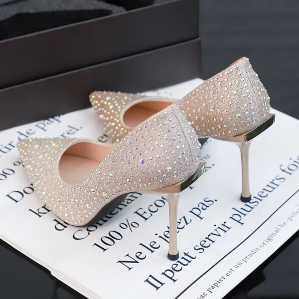 Sparkly Silver Wedding Shoes 2019 Sequins Rhinestone 10 cm Stiletto Heels Pointed Toe Wedding Pumps