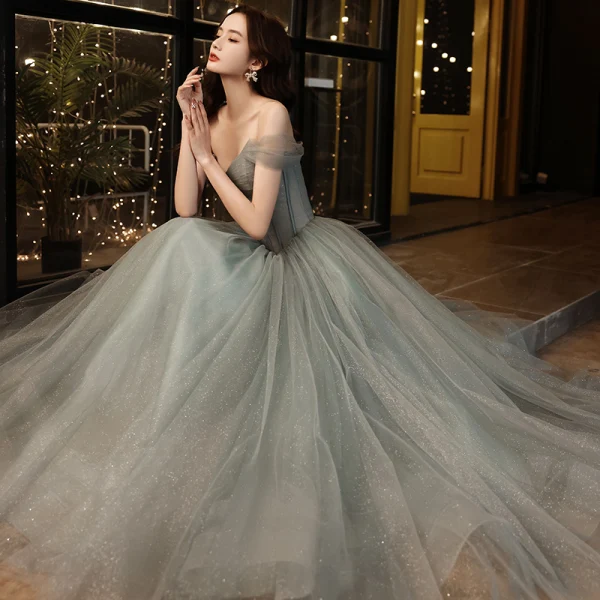 Charming Grey Glitter Prom Dresses 2021 A-Line / Princess Off-The-Shoulder Sleeveless Backless Floor-Length / Long Prom Formal Dresses