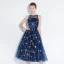 Scintillantes Bleu Marine de retour Robe De Soirée 2018 Princesse Thé Longueur Glitter Étoile Encolure Dégagée Transparentes Sans Manches Robe De Ceremonie